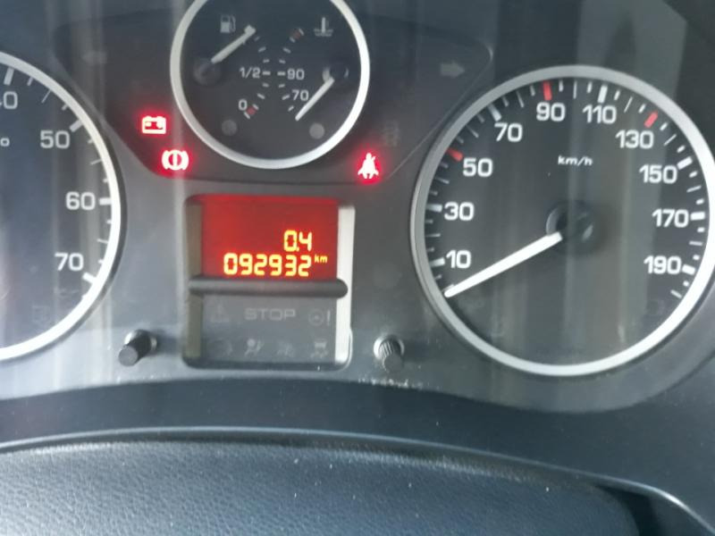 Citroën Berlingo Blue HDI 100 Frigo - Furgonas šaldytuvas: foto 4 Citroën Berlingo Blue HDI 100 Frigo - Furgonas šaldytuvas: foto 4