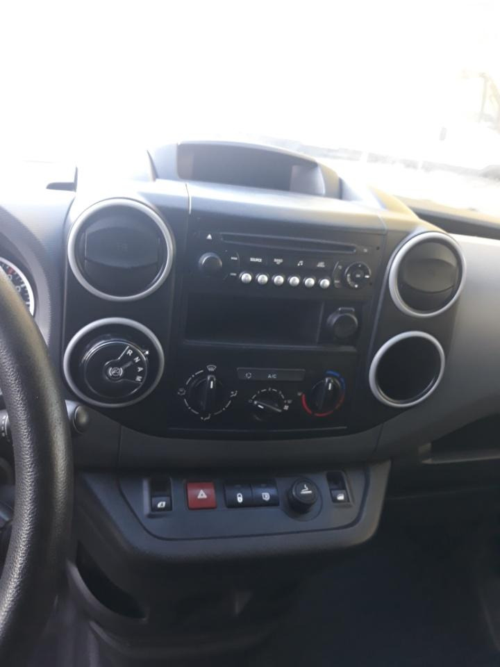 Citroën Berlingo Blue HDI 100 Frigo - Furgonas šaldytuvas: foto 3 Citroën Berlingo Blue HDI 100 Frigo - Furgonas šaldytuvas: foto 3