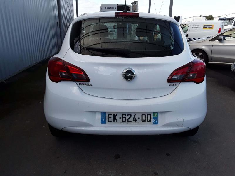 OPEL CORSA 75 CV SOCIETE - Lengvasis automobilis: foto 3 OPEL CORSA 75 CV SOCIETE - Lengvasis automobilis: foto 3