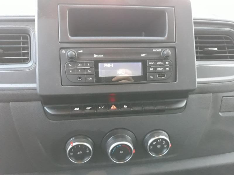 Renault Master 145.35 FG Tronqué L2H2 Nacelle Pack éco - Autobokštelio: foto 5 Renault Master 145.35 FG Tronqué L2H2 Nacelle Pack éco - Autobokštelio: foto 5