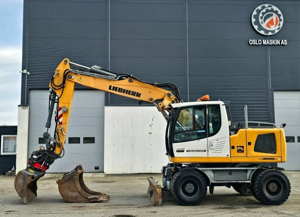 Liebherr A 916 - Ratinis ekskavatorius: foto 2 Liebherr A 916 - Ratinis ekskavatorius: foto 2