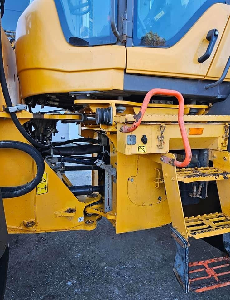 Ratinis krautuvas Volvo L 110 H: foto 21