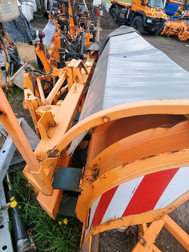 Beilhack PEC 30-4 Schneepflug Schneeschild Scheeschieber Winterdienst Unimog U400 300 500 427 lkw Schmidt - Sniego peilis: foto 4 Beilhack PEC 30-4 Schneepflug Schneeschild Scheeschieber Winterdienst Unimog U400 300 500 427 lkw Schmidt - Sniego peilis: foto 4