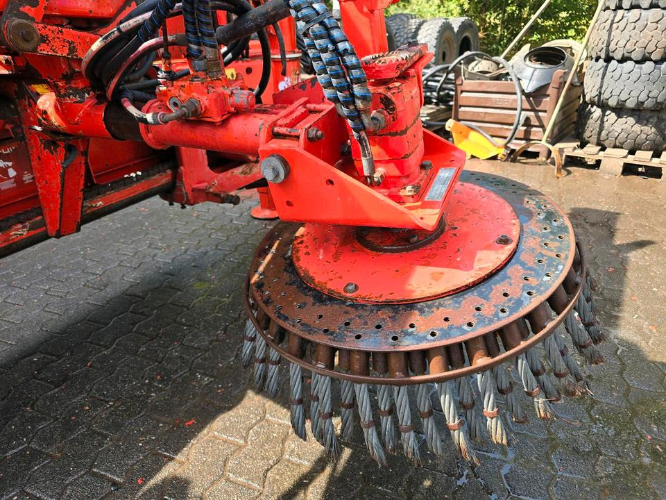 Dücker PFP 300 Pflasterputzer Wildkrautbürste Flächenbürste Wildkrautbürste für Mähausleger UNA 500 600 MKM FME FMK 500 600 700 Böschungsmäher Böschungsmulcher - Rotacinė šluota: foto 5 Dücker PFP 300 Pflasterputzer Wildkrautbürste Flächenbürste Wildkrautbürste für Mähausleger UNA 500 600 MKM FME FMK 500 600 700 Böschungsmäher Böschungsmulcher - Rotacinė šluota: foto 5