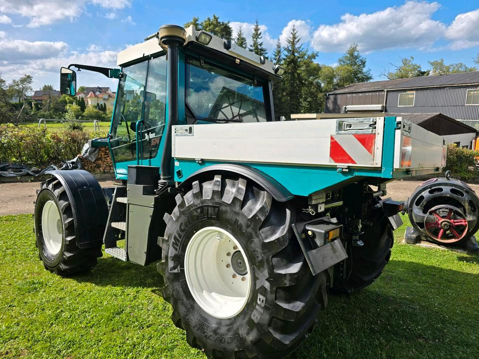Fendt Xylon 524 Ez. 2003 50kmh 7900 Stunden Traktor Schlepper 522 520 - Traktorius su dideliu klirensu: foto 5 Fendt Xylon 524 Ez. 2003 50kmh 7900 Stunden Traktor Schlepper 522 520 - Traktorius su dideliu klirensu: foto 5