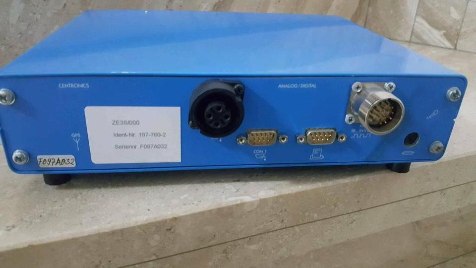 GPS Datenerfassungscomputer für Schmidt Salzstreuer Winterdienst - Navigacijos sistema - Komunalinė/ Specializuota technika: foto 3 GPS Datenerfassungscomputer für Schmidt Salzstreuer Winterdienst - Navigacijos sistema - Komunalinė/ Specializuota technika: foto 3