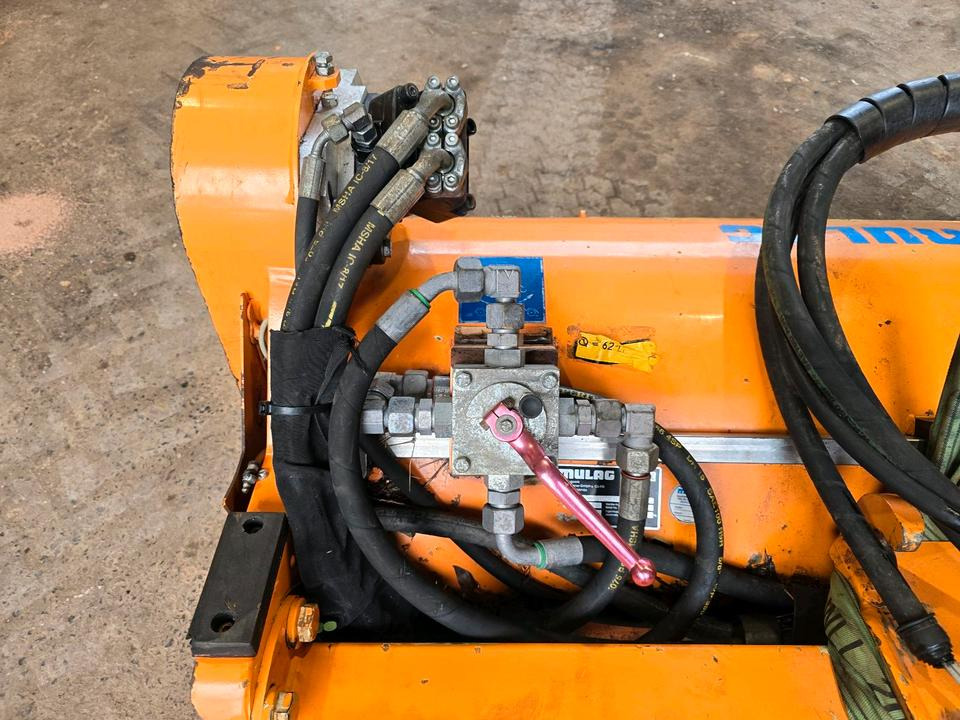 Gestrüppmähkopf Mulag GMK 1200 Forstmulcher Forstfräse Mähkopf Grasmähkopf Mähkorb Mähausleger Böschungsmäher Böschungsmulcher FME MKM DUA UNA Dücker MHU 800 700 600 FMK - Miško smulkintuvas: foto 5 Gestrüppmähkopf Mulag GMK 1200 Forstmulcher Forstfräse Mähkopf Grasmähkopf Mähkorb Mähausleger Böschungsmäher Böschungsmulcher FME MKM DUA UNA Dücker MHU 800 700 600 FMK - Miško smulkintuvas: foto 5