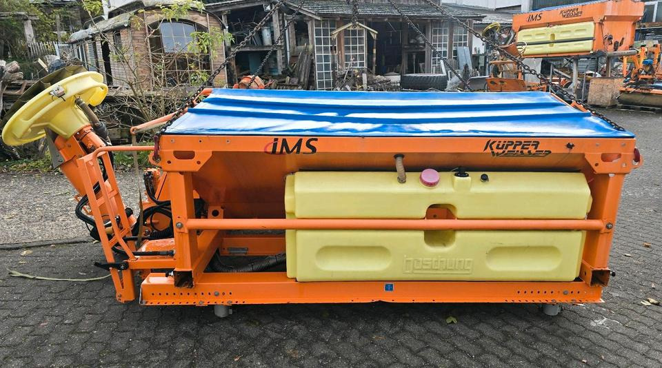 Küpper-Weisser IMSSN 2,7m3 F2527HFS IMSSF Salzstreuer Winterdienst Streuautomat Streusilo Solestreuer passend für UNIMOG 405/10 405/12 UGE UGN U300 400 500 530 430 318 423 - Smėlio/ Druskos barstytuvas: foto 5 Küpper-Weisser IMSSN 2,7m3 F2527HFS IMSSF Salzstreuer Winterdienst Streuautomat Streusilo Solestreuer passend für UNIMOG 405/10 405/12 UGE UGN U300 400 500 530 430 318 423 - Smėlio/ Druskos barstytuvas: foto 5