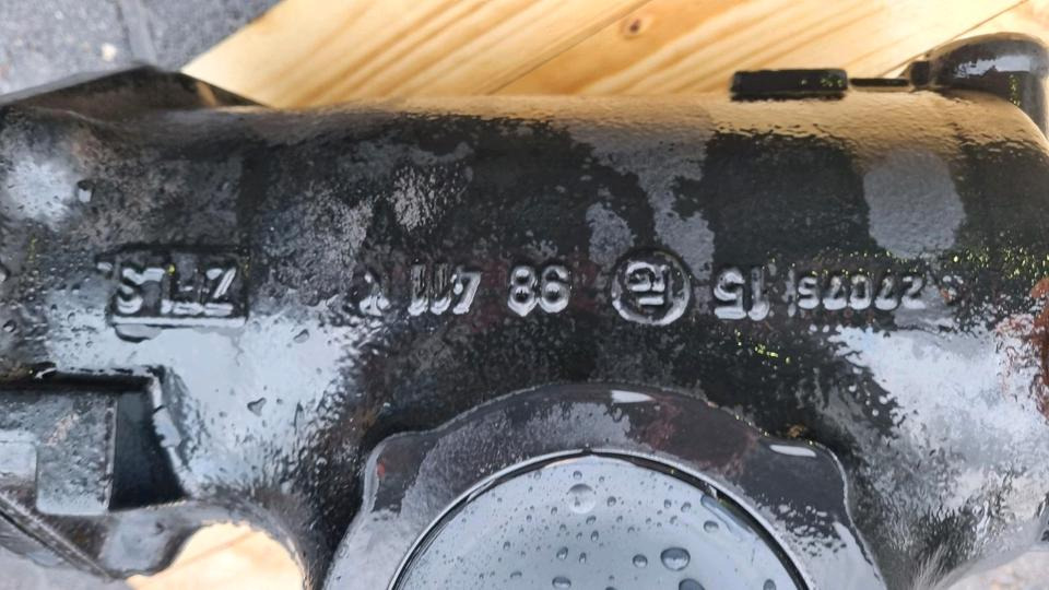 Lenkgetriebe Unimog 405 U423 Servolenkung 430 427 429 527 530 Mercedes Benz - Vairo pavara - Komunalinė/ Specializuota technika: foto 3 Lenkgetriebe Unimog 405 U423 Servolenkung 430 427 429 527 530 Mercedes Benz - Vairo pavara - Komunalinė/ Specializuota technika: foto 3