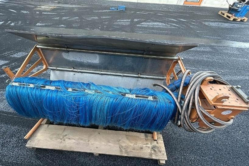 Mulag FWB 1600 Fläschenwaschbürste Tunnelwaschbürste Mähausleger Böschungsmäher Böschungsmulcher FME MKM FMK Dücker DUA UNA 500 600 700 MHU 800 - Rotacinė šluota: foto 2 Mulag FWB 1600 Fläschenwaschbürste Tunnelwaschbürste Mähausleger Böschungsmäher Böschungsmulcher FME MKM FMK Dücker DUA UNA 500 600 700 MHU 800 - Rotacinė šluota: foto 2