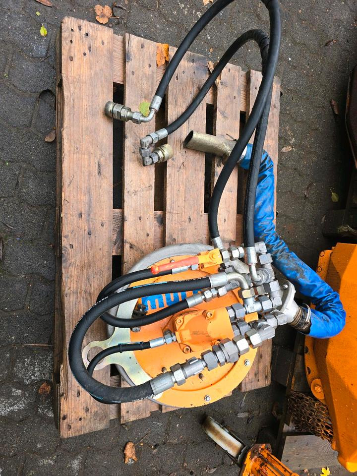 Mulag Gebläse MKM 700 Mähausleger Böschungsmäher Böschungsmulcher FME 600 700 500 MFK 500 600 unimog Mercedes-Benz - Smulkintuvas su manipuliatoriumi: foto 1 Mulag Gebläse MKM 700 Mähausleger Böschungsmäher Böschungsmulcher FME 600 700 500 MFK 500 600 unimog Mercedes-Benz - Smulkintuvas su manipuliatoriumi: foto 1