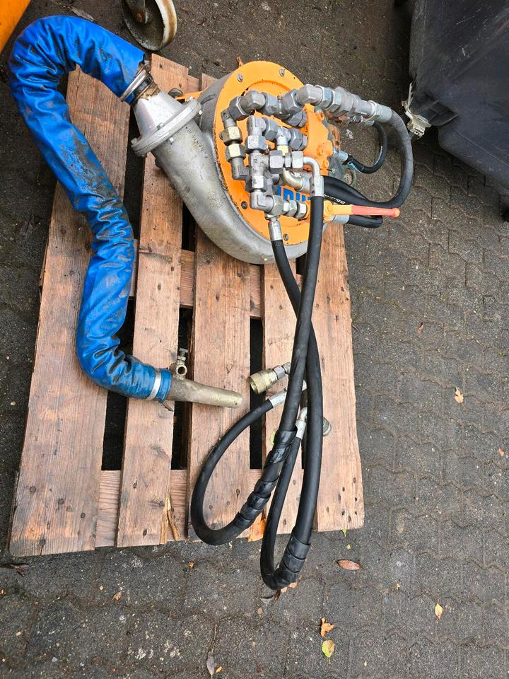 Mulag Gebläse MKM 700 Mähausleger Böschungsmäher Böschungsmulcher FME 600 700 500 MFK 500 600 unimog Mercedes-Benz - Smulkintuvas su manipuliatoriumi: foto 3 Mulag Gebläse MKM 700 Mähausleger Böschungsmäher Böschungsmulcher FME 600 700 500 MFK 500 600 unimog Mercedes-Benz - Smulkintuvas su manipuliatoriumi: foto 3