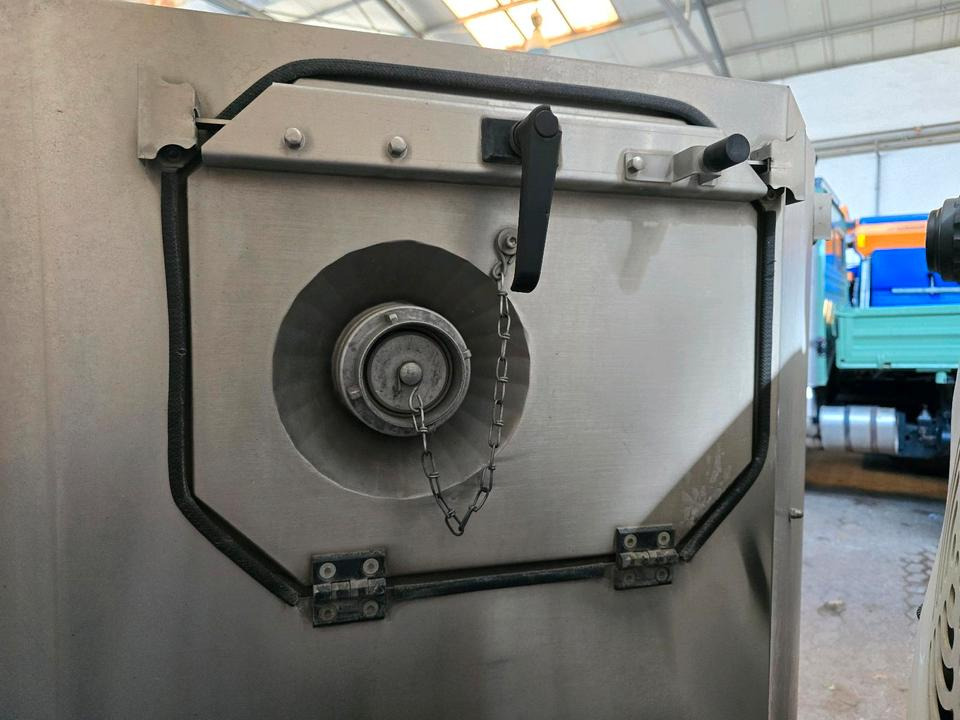 Nilfisk City Ranger 3500 Kehrmaschine Straßenkehrmaschine mit Schmidt Bediendisplay Hako Kehreinheit lizingą Nilfisk City Ranger 3500 Kehrmaschine Straßenkehrmaschine mit Schmidt Bediendisplay Hako Kehreinheit: foto 13