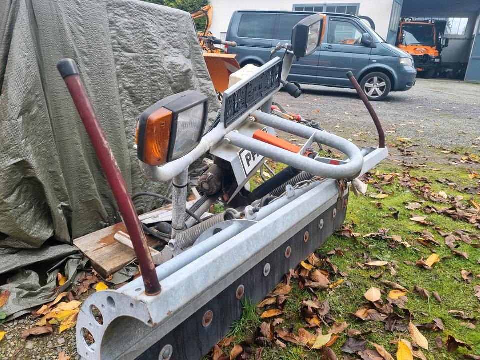 Pfau Schneepflug VW Amarok Schneeschild Schneeschieber Winterdien - Sniego peilis: foto 2 Pfau Schneepflug VW Amarok Schneeschild Schneeschieber Winterdien - Sniego peilis: foto 2