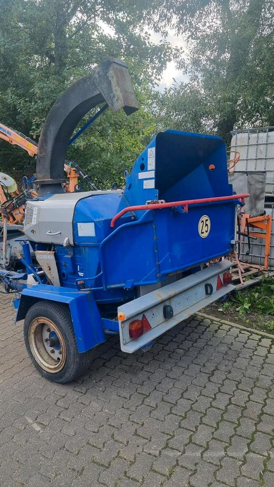 Schliesing 330 EX Buschholzhacker Häcksler Holzhacker Hacker Holzhäcksler Dücker T&S Hatz Diesel - Medienos smulkintuvas: foto 3 Schliesing 330 EX Buschholzhacker Häcksler Holzhacker Hacker Holzhäcksler Dücker T&S Hatz Diesel - Medienos smulkintuvas: foto 3