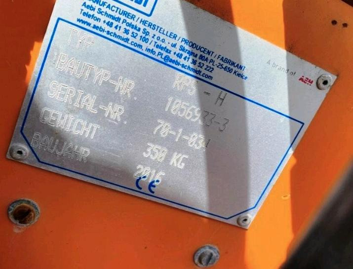 Schmidt RPS-H Leitpfostenwaschgerät für Unimog 405/10 405/12 U400 300 400 500 UGN UGE Mulag Mercedes-Benz 318 218 423 427 429 430 - Rotacinė šluota: foto 4 Schmidt RPS-H Leitpfostenwaschgerät für Unimog 405/10 405/12 U400 300 400 500 UGN UGE Mulag Mercedes-Benz 318 218 423 427 429 430 - Rotacinė šluota: foto 4