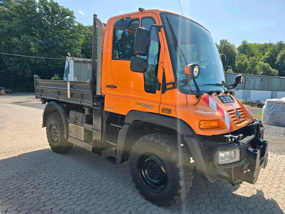 Unimog 405/10 U300 Bluetec 5 Mercedes-Benz U 300 290 400 500 UGE UGN Jotha Absetzkipper Absetzer - Sniego valymo mašina: foto 2 Unimog 405/10 U300 Bluetec 5 Mercedes-Benz U 300 290 400 500 UGE UGN Jotha Absetzkipper Absetzer - Sniego valymo mašina: foto 2