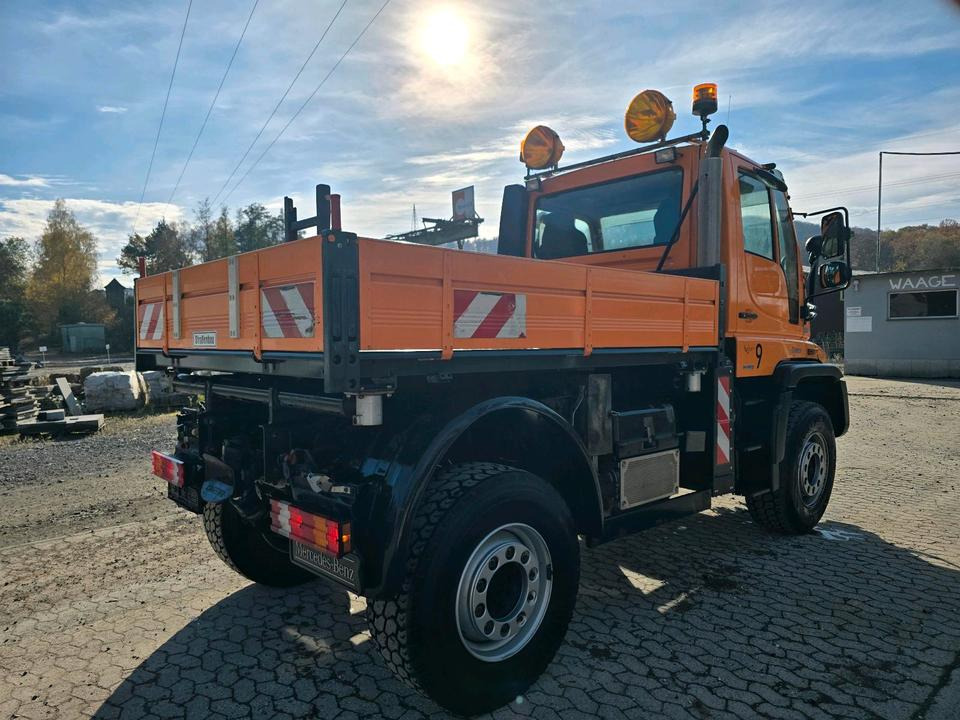 Unimog U500 2011 Bluetec 5 405/10 405/12 NKS-Z-UGN-43K Bluetec 5 Mercedes-Benz UGE UGN Hydrostat 6 Zylinder EasyDrive Variopilot Wechsellenkung - Sniego valymo mašina: foto 5 Unimog U500 2011 Bluetec 5 405/10 405/12 NKS-Z-UGN-43K Bluetec 5 Mercedes-Benz UGE UGN Hydrostat 6 Zylinder EasyDrive Variopilot Wechsellenkung - Sniego valymo mašina: foto 5