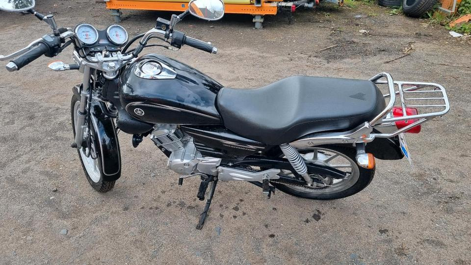 YAMAHA YBR Custom Motorrad 9626km Moped - Motociklas: foto 1 YAMAHA YBR Custom Motorrad 9626km Moped - Motociklas: foto 1