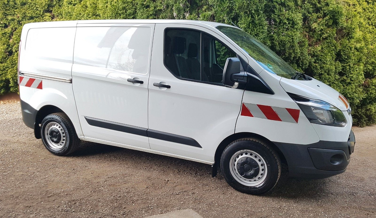 Ford Transit Sortimo Werkstatt 15xauf Lager 1.Hand - Mažas furgonas: foto 5 Ford Transit Sortimo Werkstatt 15xauf Lager 1.Hand - Mažas furgonas: foto 5
