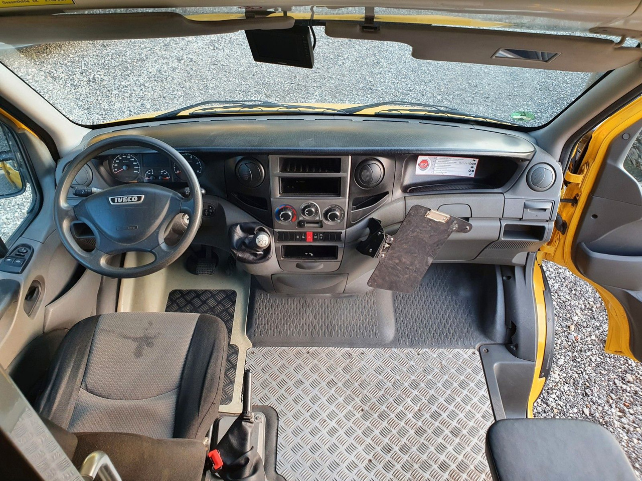 Furgonas su krovinių dėže Iveco Daily Koffer*EURO 5*Maxi*1.Hand*Luftfederung: foto 15