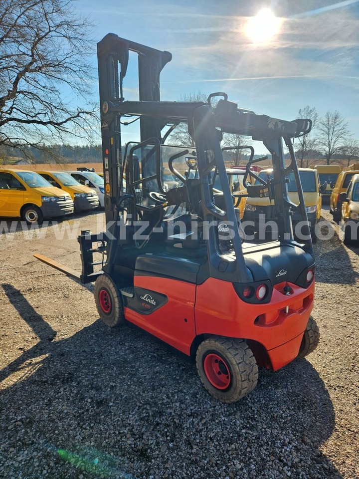 Linde E25 R Roadster , 6.880mm Hubhöhe, StVZO hydr. Zi - Elektrinis krautuvas: foto 4 Linde E25 R Roadster , 6.880mm Hubhöhe, StVZO hydr. Zi - Elektrinis krautuvas: foto 4