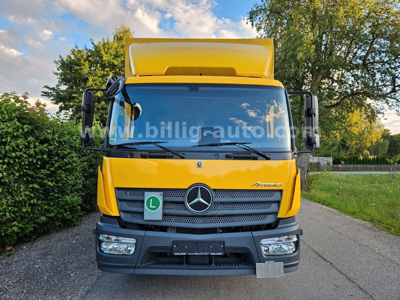 Mercedes-Benz Atego 1327 L * BREMS/SPUR-ASS*DIFF.*LBW*AHK*7.2m - Furgonas sunkvežimis: foto 4 Mercedes-Benz Atego 1327 L * BREMS/SPUR-ASS*DIFF.*LBW*AHK*7.2m - Furgonas sunkvežimis: foto 4