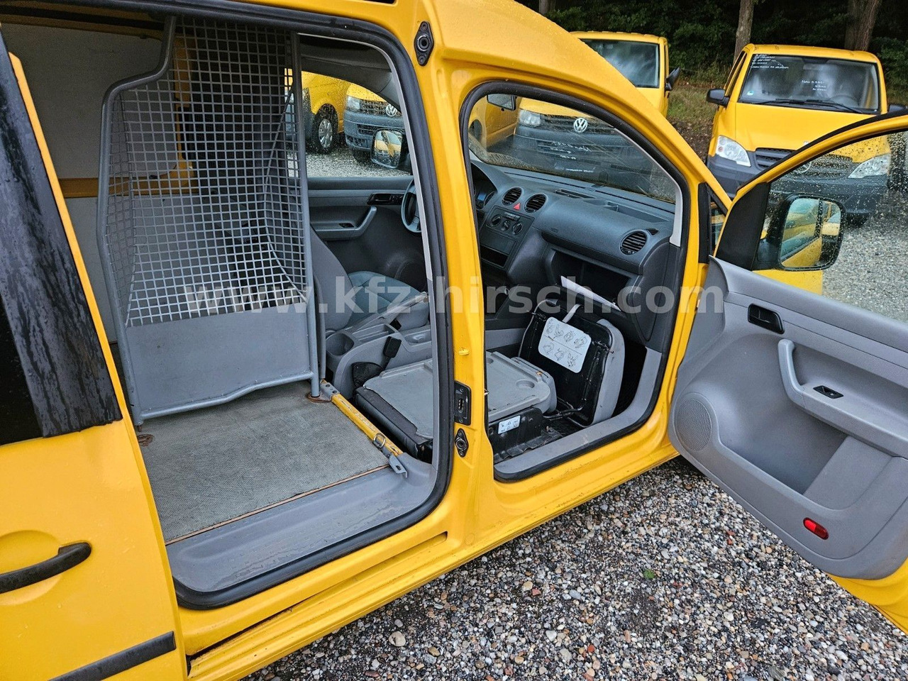 Volkswagen Caddy 2.0 SDI*1.Hand*2-Sitzer*2xSchiebetüre - Keleivinis furgonas: foto 4 Volkswagen Caddy 2.0 SDI*1.Hand*2-Sitzer*2xSchiebetüre - Keleivinis furgonas: foto 4