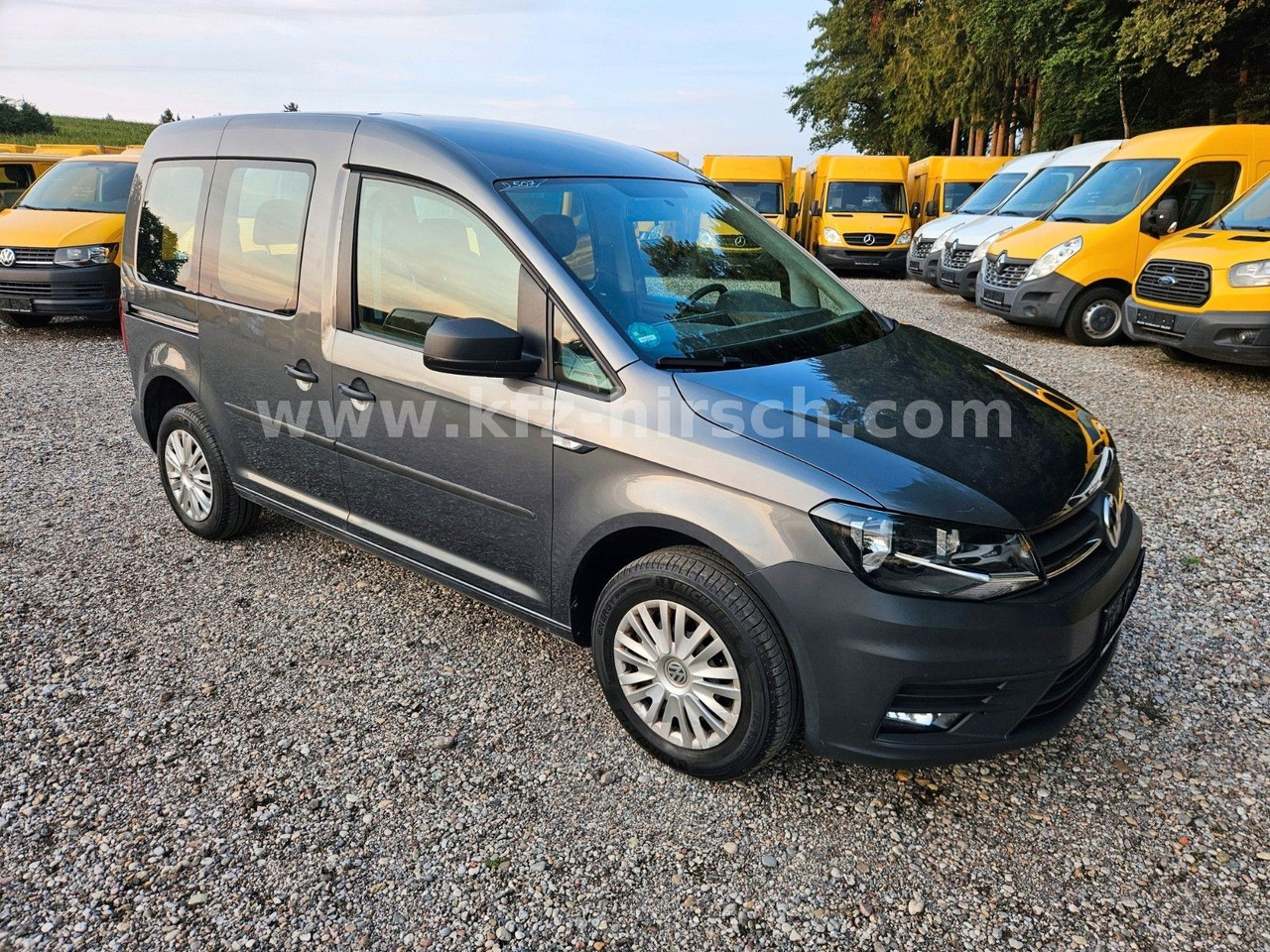 Volkswagen Caddy Temp*Sitzhzg*Navi*Blueth*2xSchiebetüre*1Hd - Keleivinis furgonas: foto 1 Volkswagen Caddy Temp*Sitzhzg*Navi*Blueth*2xSchiebetüre*1Hd - Keleivinis furgonas: foto 1