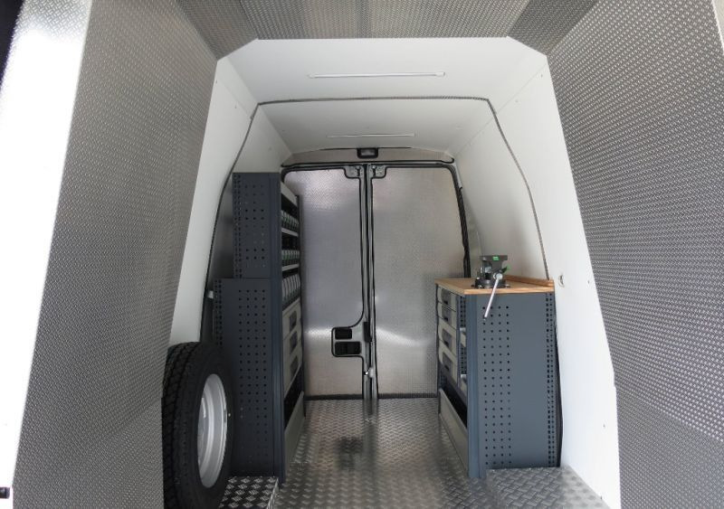 Comet IZOLACJA 46kV Podnośnik koszowy 14/2/8 JIB do pracy pod napięciem zamontowany na VAN 5,2 t - Autobokštelio: foto 2 Comet IZOLACJA 46kV Podnośnik koszowy 14/2/8 JIB do pracy pod napięciem zamontowany na VAN 5,2 t - Autobokštelio: foto 2