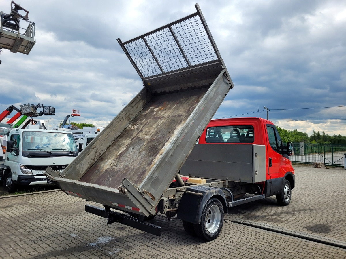 Iveco Iveco Daily 35C13 wywrotka - Mažas savivartis: foto 3 Iveco Iveco Daily 35C13 wywrotka - Mažas savivartis: foto 3