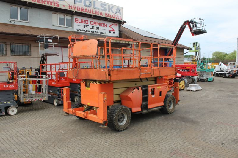 Podnośnik nożycowy 4x4 terenowy 15 m JLG 4394 RT - Žirklinis keltuvas: foto 1 Podnośnik nożycowy 4x4 terenowy 15 m JLG 4394 RT - Žirklinis keltuvas: foto 1