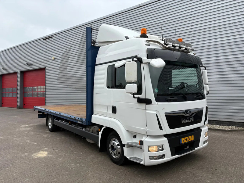 MAN TGL 8.250 / OPEN LAADBAK / SLAAP CABINE / 6 CILINDER / AUTOMAAT / APK - TUV JANUARI 2026 - Platforminis/ Bortinis sunkvežimis: foto 1 MAN TGL 8.250 / OPEN LAADBAK / SLAAP CABINE / 6 CILINDER / AUTOMAAT / APK - TUV JANUARI 2026 - Platforminis/ Bortinis sunkvežimis: foto 1