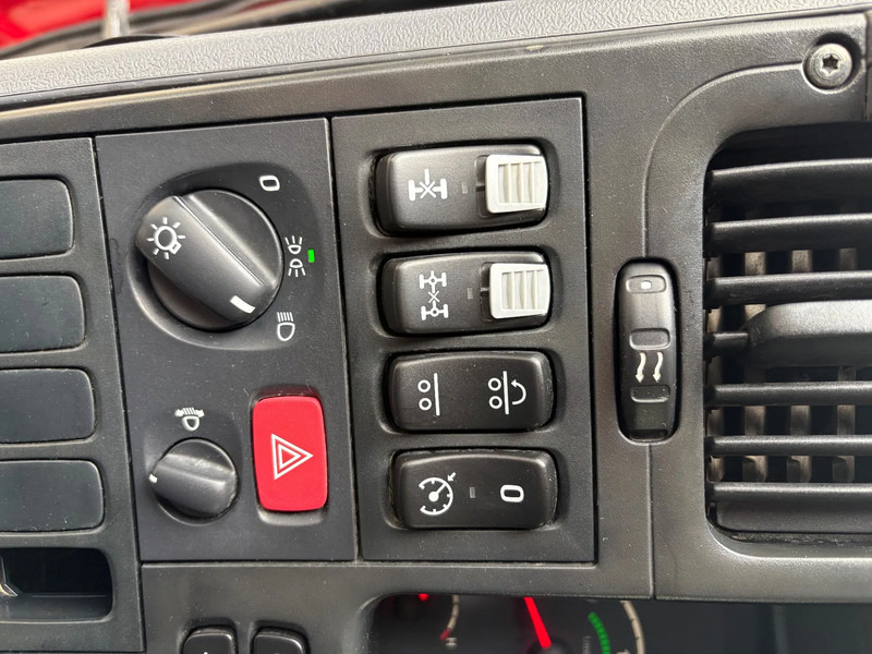 Scania R500 V8 / 6x4 / HANDGESCHAKELD / SCHUIFSCHOTEL / HYDRAULIEK / RETARDER / lizingą Scania R500 V8 / 6x4 / HANDGESCHAKELD / SCHUIFSCHOTEL / HYDRAULIEK / RETARDER /: foto 12 Scania R500 V8 / 6x4 / HANDGESCHAKELD / SCHUIFSCHOTEL / HYDRAULIEK / RETARDER / lizingą Scania R500 V8 / 6x4 / HANDGESCHAKELD / SCHUIFSCHOTEL / HYDRAULIEK / RETARDER /: foto 12