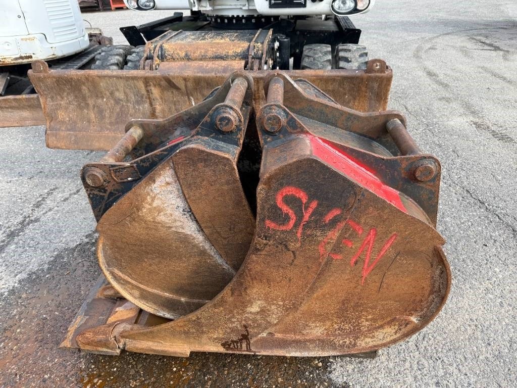 CAT M 316 D - Ratinis ekskavatorius: foto 5 CAT M 316 D - Ratinis ekskavatorius: foto 5