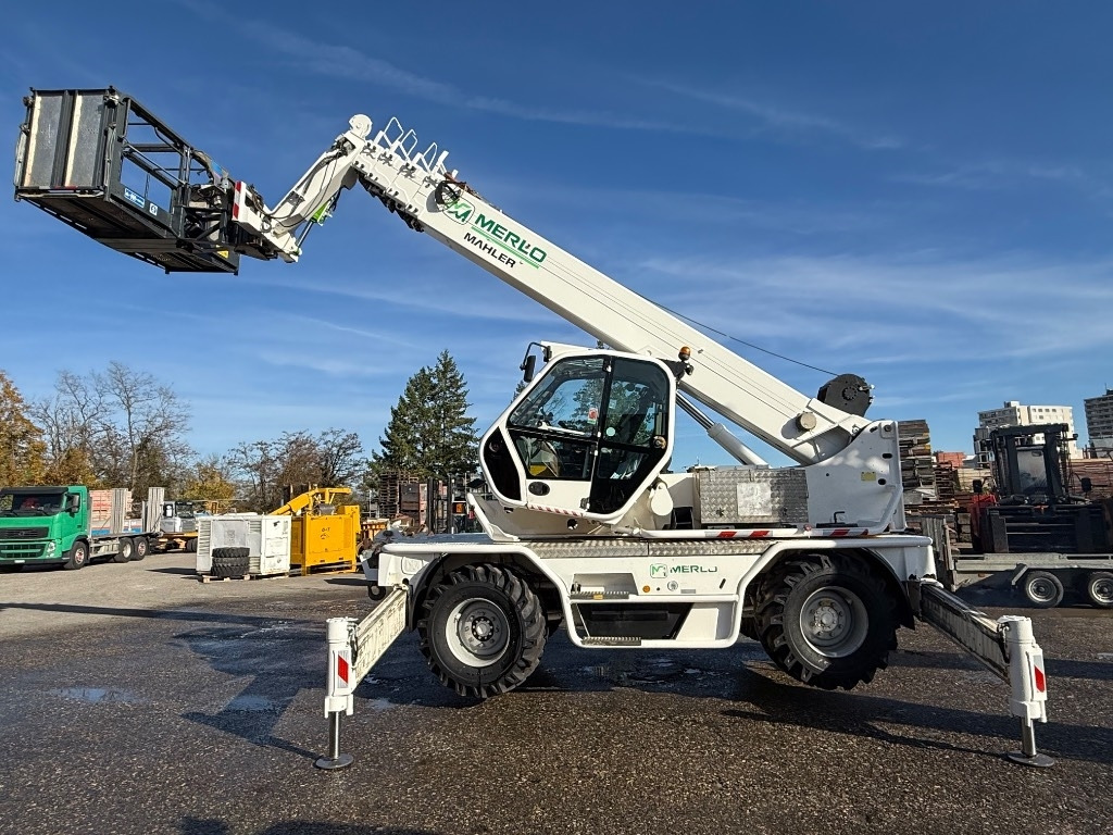 Merlo Roto 40.25 MCSS - Teleskopinis krautuvas: foto 2 Merlo Roto 40.25 MCSS - Teleskopinis krautuvas: foto 2