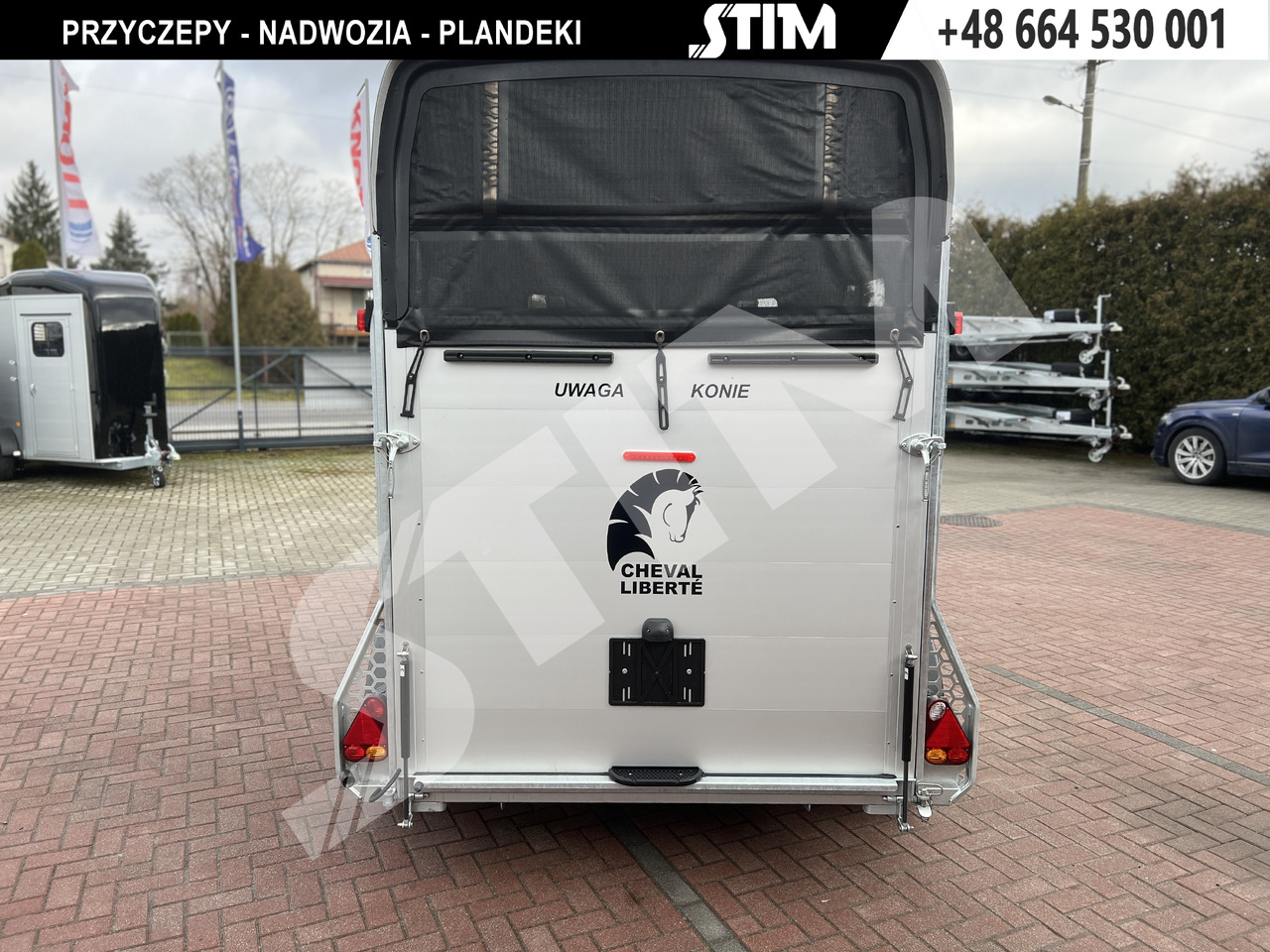 Cheval Liberté GOLD III + siodlarnia - Priekaba žirgams vežti: foto 3 Cheval Liberté GOLD III + siodlarnia - Priekaba žirgams vežti: foto 3