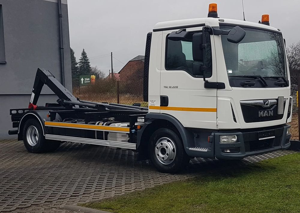 MAN TGL 12.220 HAKOWIEC 4x2 KLIMA DO KONTENERÓW MANUAL - Hook-lift sunkvežimis: foto 5 MAN TGL 12.220 HAKOWIEC 4x2 KLIMA DO KONTENERÓW MANUAL - Hook-lift sunkvežimis: foto 5