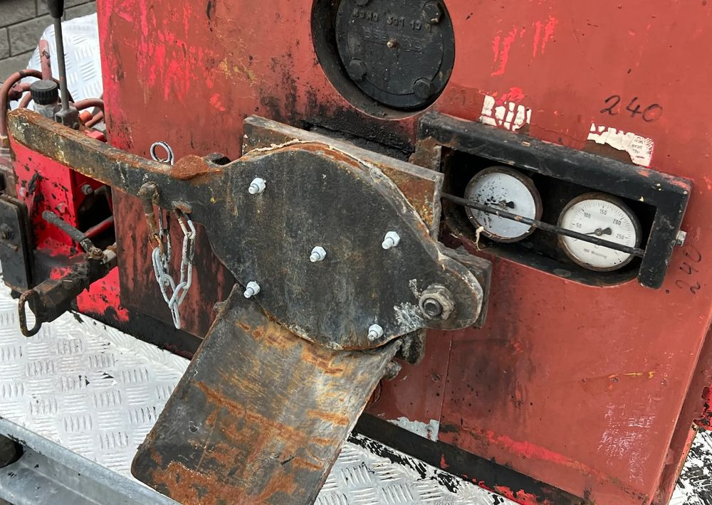 Caterpillar Remonter Drogowy Recykler Samojezdny BREINING Sprowadzony Bardzo Dobry Stan - Volas: foto 5 Caterpillar Remonter Drogowy Recykler Samojezdny BREINING Sprowadzony Bardzo Dobry Stan - Volas: foto 5