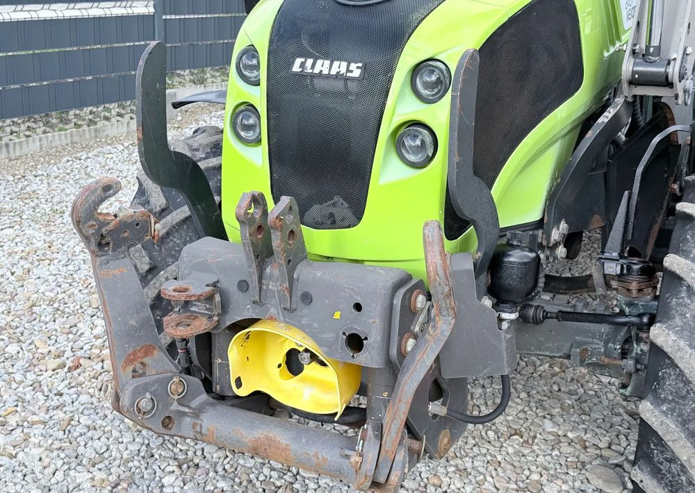 Claas * Ciągnik Traktor CLAAS 240 F NEXOS * 4x4 * Sadowniczy * Tur MX F304 * TUZ * Wałek WOM - Traktorius: foto 3 Claas * Ciągnik Traktor CLAAS 240 F NEXOS * 4x4 * Sadowniczy * Tur MX F304 * TUZ * Wałek WOM - Traktorius: foto 3