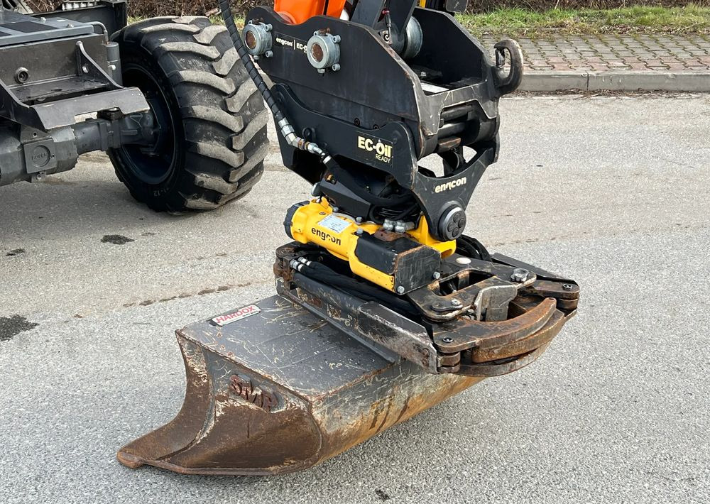 Doosan DOOSAN DX57W *ROTOTILT* 2200 Motogodzin * Jak Nowa * Sprowadzona * Stan Perfekcyjny - Ratinis ekskavatorius: foto 4 Doosan DOOSAN DX57W *ROTOTILT* 2200 Motogodzin * Jak Nowa * Sprowadzona * Stan Perfekcyjny - Ratinis ekskavatorius: foto 4