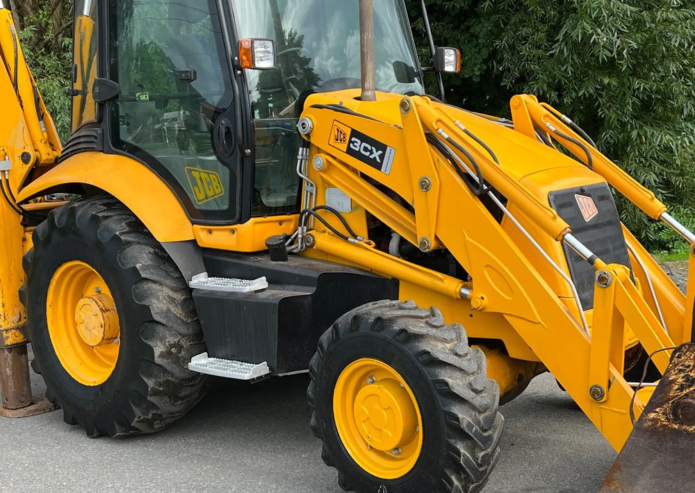 JCB KOPARKO ŁADOWARKA JCB 3CX STAN DOBRY - Ekskavatorius-krautuvas: foto 5 JCB KOPARKO ŁADOWARKA JCB 3CX STAN DOBRY - Ekskavatorius-krautuvas: foto 5