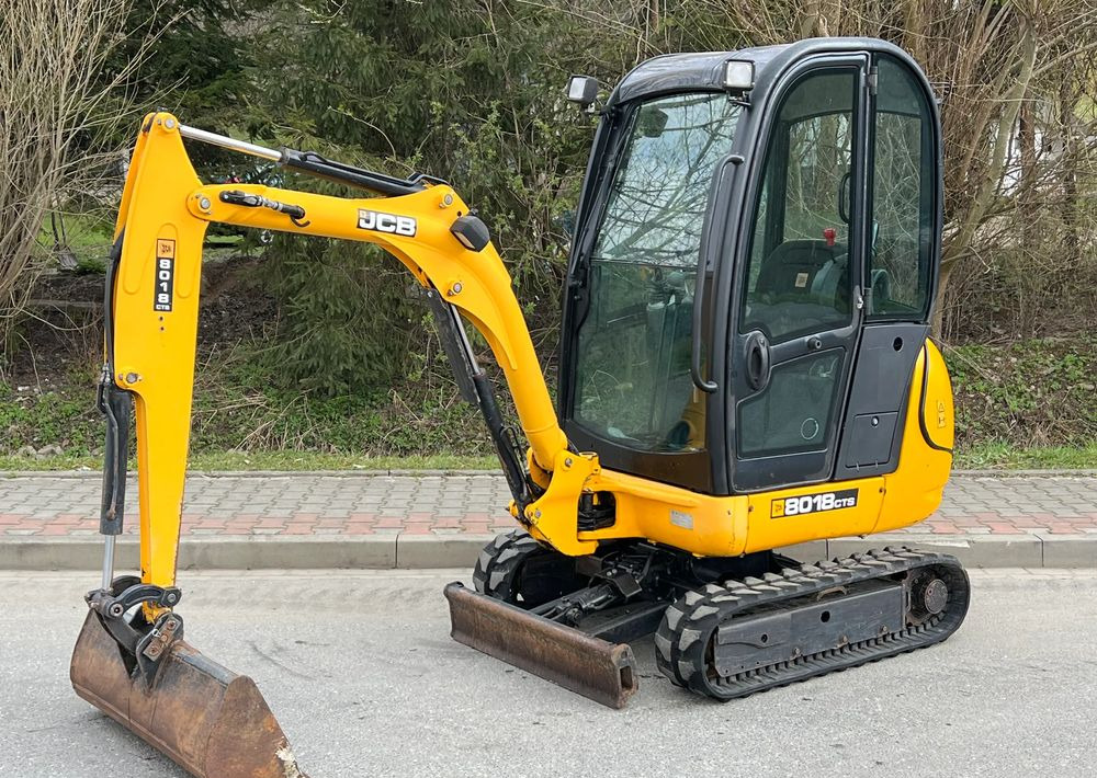 JCB MINIKOPARKA JCB 8018 3 Łyżki Stan IDEALNY - Mini ekskavatorius: foto 3 JCB MINIKOPARKA JCB 8018 3 Łyżki Stan IDEALNY - Mini ekskavatorius: foto 3