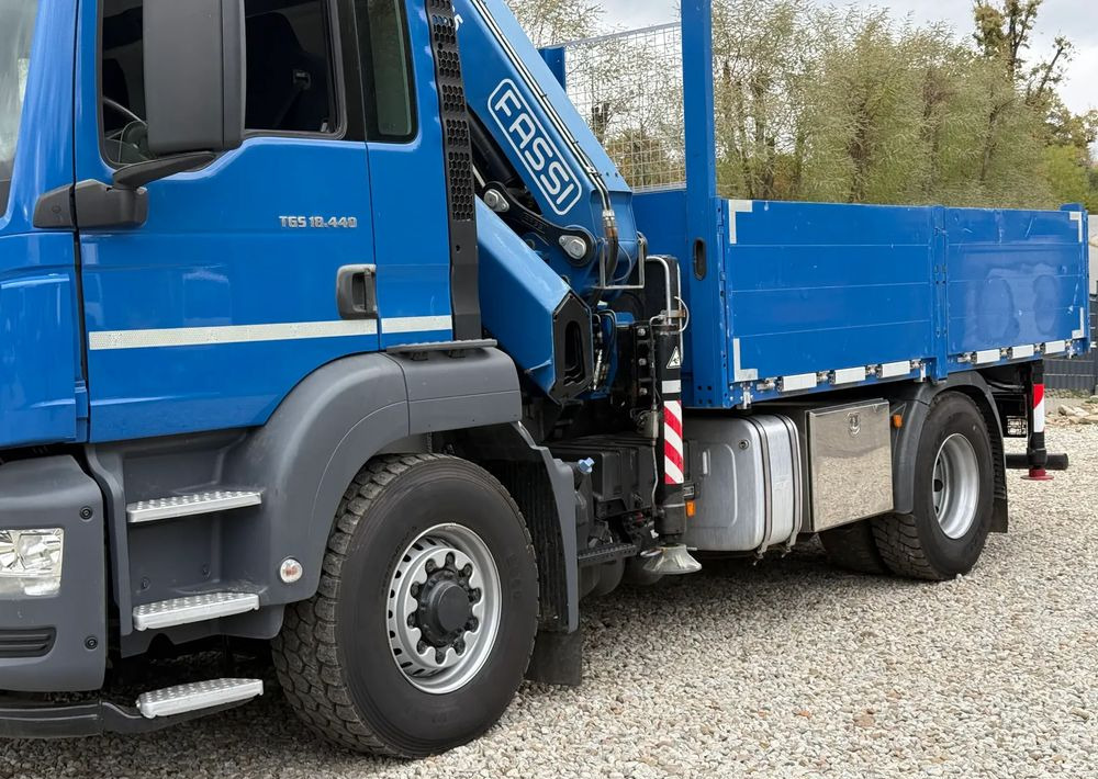 MAN * MAN 18.440 TGS * 4x4 * HDS Fassi F215 * Sprowadzony * 95 000 KM ! * Stan Jak Nowy - Platforminis/ Bortinis sunkvežimis, Sunkvežimis su kranu: foto 5 MAN * MAN 18.440 TGS * 4x4 * HDS Fassi F215 * Sprowadzony * 95 000 KM ! * Stan Jak Nowy - Platforminis/ Bortinis sunkvežimis, Sunkvežimis su kranu: foto 5