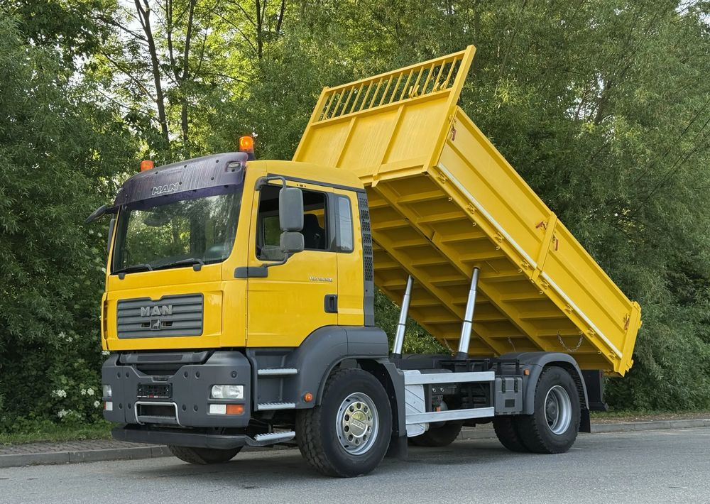 MAN * MAN TGA 18-320 * Kiper Wywrotka * 4x2 * Kran * Sprowadzony* Bardzo Dobry Stan - Savivartis sunkvežimis: foto 1 MAN * MAN TGA 18-320 * Kiper Wywrotka * 4x2 * Kran * Sprowadzony* Bardzo Dobry Stan - Savivartis sunkvežimis: foto 1