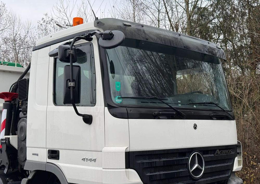 Mercedes-Benz * HDS Palfinger 150002 + FLY JIB PJ 170 * Mercedes Actros 8x6 * Dźwig * 40 TON * Wyciągarka * 35 Metrów * Kosz * - Platforminis/ Bortinis sunkvežimis, Sunkvežimis su kranu: foto 4 Mercedes-Benz * HDS Palfinger 150002 + FLY JIB PJ 170 * Mercedes Actros 8x6 * Dźwig * 40 TON * Wyciągarka * 35 Metrów * Kosz * - Platforminis/ Bortinis sunkvežimis, Sunkvežimis su kranu: foto 4