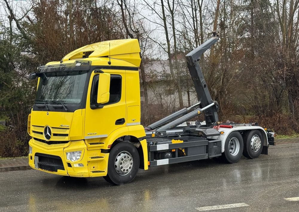 Mercedes-Benz * Hakowiec * Mercedes Antos 2543 * Sprowadzony * Stan Perfekcyjny - Hook-lift sunkvežimis: foto 1 Mercedes-Benz * Hakowiec * Mercedes Antos 2543 * Sprowadzony * Stan Perfekcyjny - Hook-lift sunkvežimis: foto 1