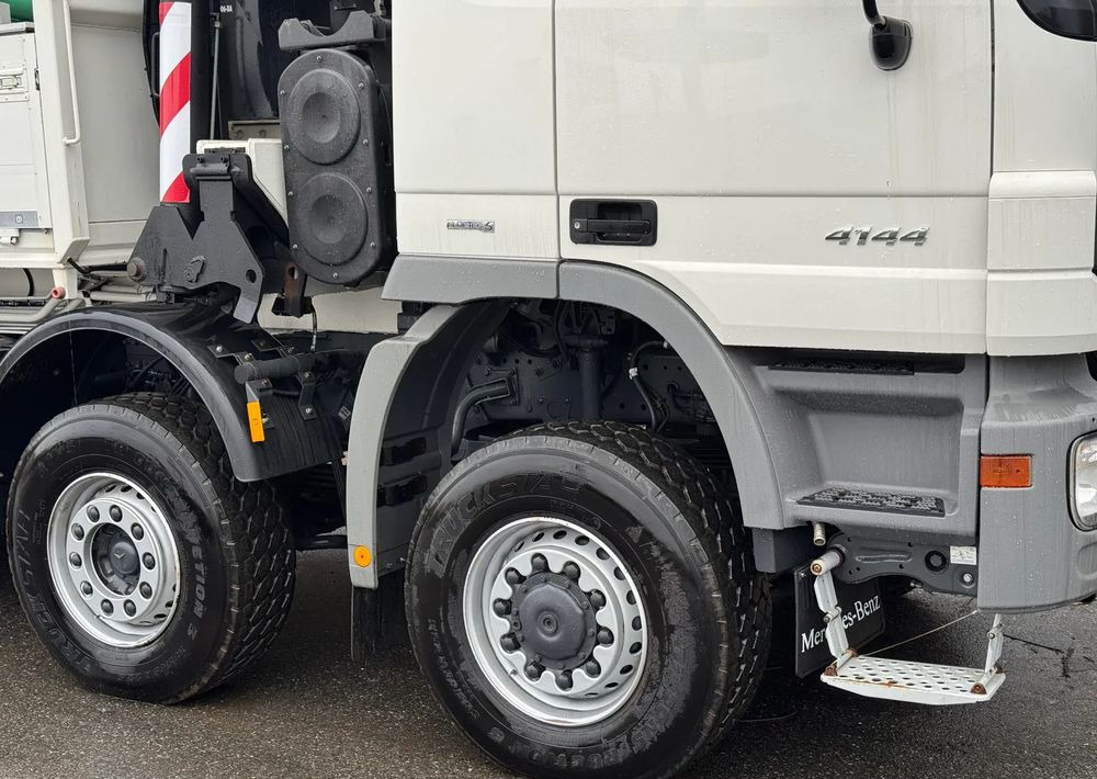 Mercedes-Benz * Mercedes 8x6 Actros 4144 * HDS Palfinger 150002 + FLY JIB PJ 170 * Dźwig * 40 TON * Wyciągarka * 35 Metrów * Kosz * - Sunkvežimis su kranu: foto 5 Mercedes-Benz * Mercedes 8x6 Actros 4144 * HDS Palfinger 150002 + FLY JIB PJ 170 * Dźwig * 40 TON * Wyciągarka * 35 Metrów * Kosz * - Sunkvežimis su kranu: foto 5