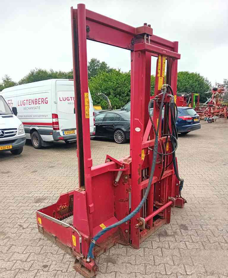 BVL Megastar 170 kuilvoersnijder met lift - Siloso įranga: foto 4 BVL Megastar 170 kuilvoersnijder met lift - Siloso įranga: foto 4