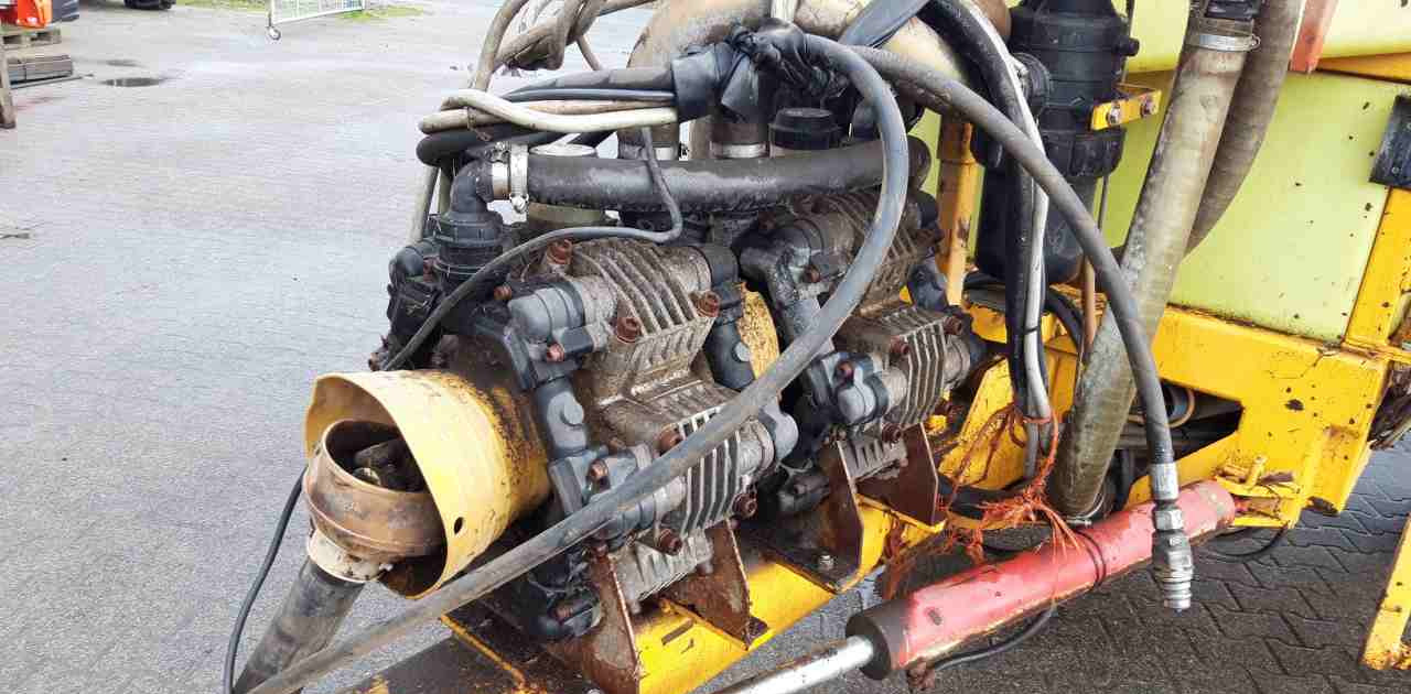 Dubex Vector 33 m. 3200 l. veldspuiten - Prikabinamas purkštuvas: foto 5 Dubex Vector 33 m. 3200 l. veldspuiten - Prikabinamas purkštuvas: foto 5